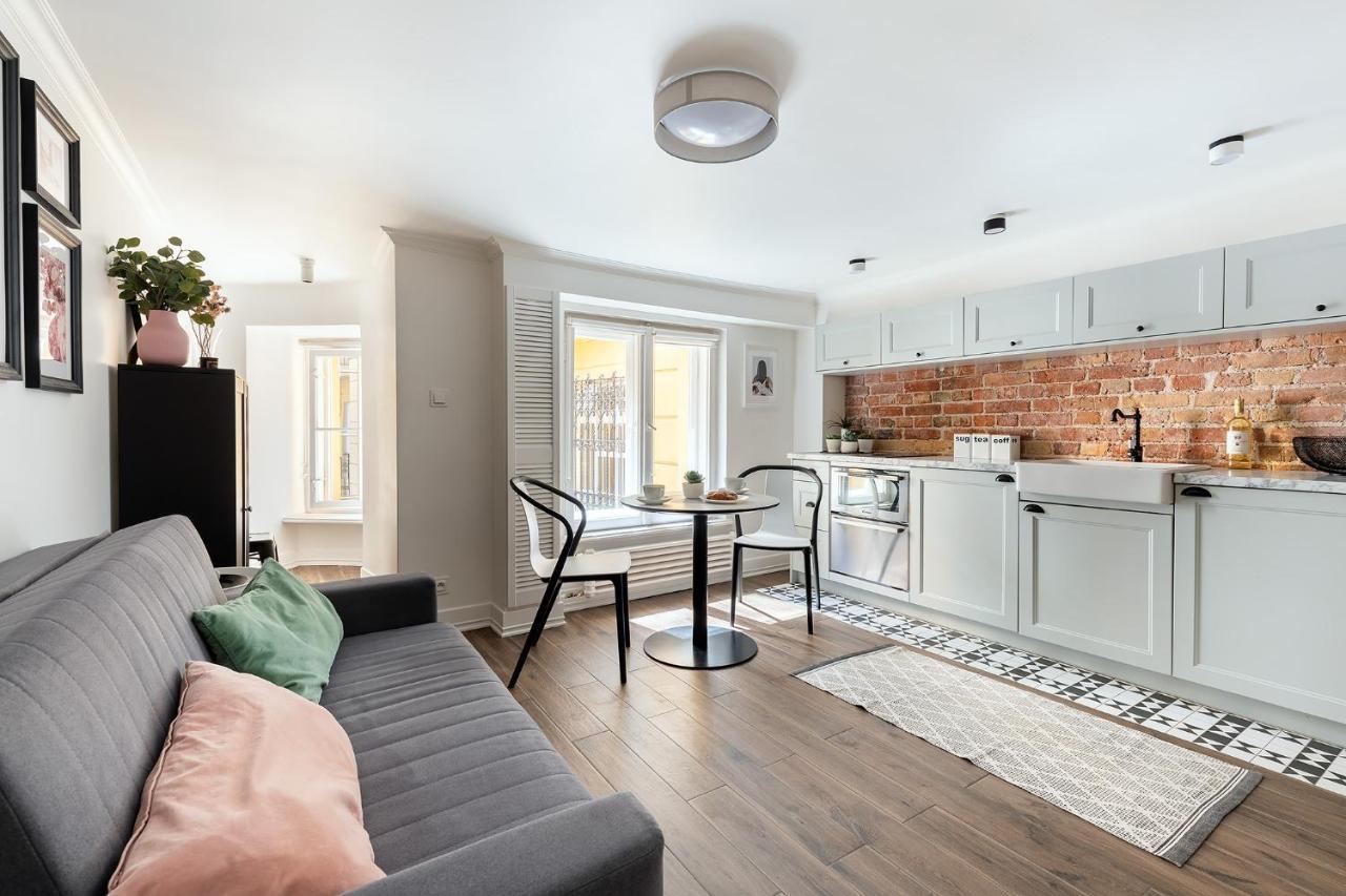 Apartament Good - Krakowskie Przedmieście 19 *